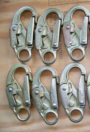 PENSAFE SAFETY CARABINER (LOT OF 6)