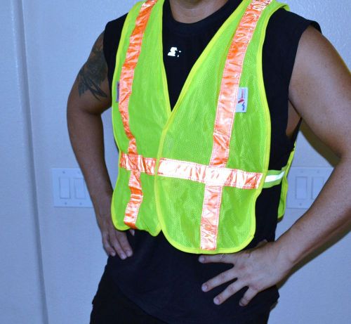 VINATRONICS HIGH QUALITY DELUXE REFLECTIVE SAFETY VEST SIZE L/XL  USA MADE