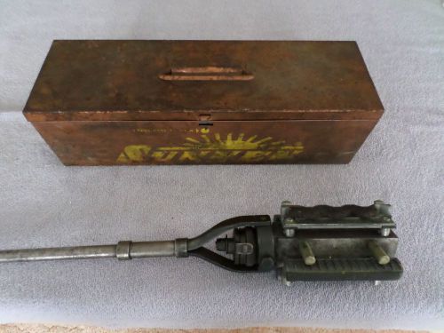 Original Model AN Sunnen Portable Cylinder Hone With AN 111 Metal Box