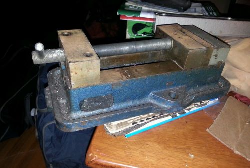 USA Inc. Model PJ 1000 Mill Vise