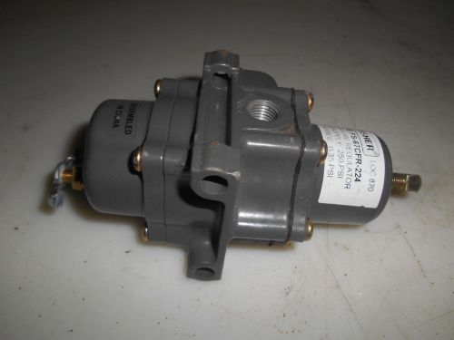 FISHER FS-67CFR-224 PRESSURE REGULATOR USED