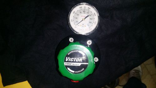 Victor edge series oxygen regulator