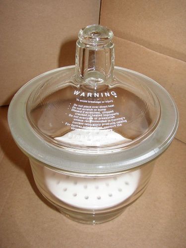Desiccator (Pyrex) with Coors 140 mm porcelain plate.