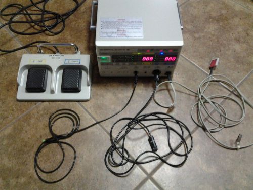 Olympus UES-30 Electrosurgical Unit UES 30 with Olympus MH-551 Foot Switch
