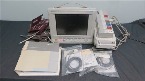 Hewlett Packard Virida Color Patient Monitor M1205A &amp; M1041A Rack Module Holder