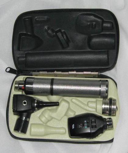 Welch allyn 3.5v  diagnostic set  excellent !! no reserve.. bid and win it ! for sale
