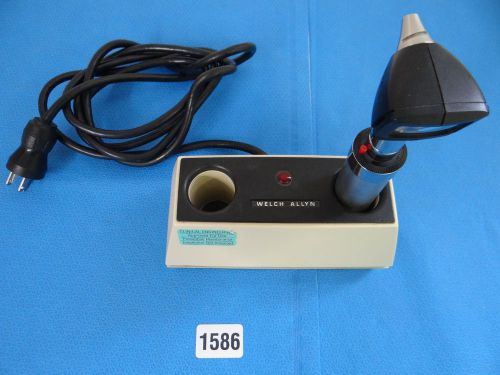 Welch Allyn Otoscope 25020A with Charger 7110 Parts Exam Diagnostic 1586