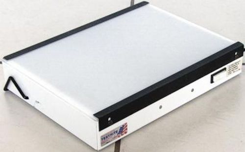 SEERITE PORTABLE LIGHT BOX MODEL PC 8511 DY