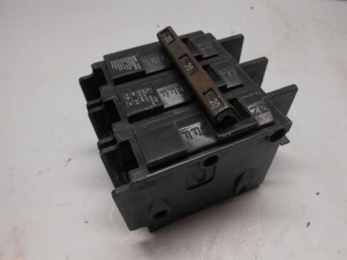 Used siemens bq38020 3pole 20amp 240v circuit breaker bolt on  -19l7 for sale