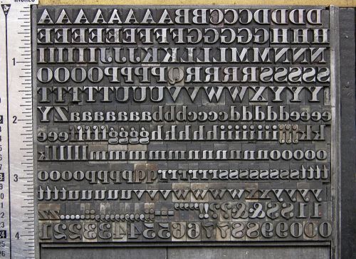 Letterpress Metal Type, Litho Roman ?, 24 Point