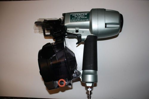 Hitachi NV65AH 2 1/2&#034; Siding Fence Coil Nailer Hardie Board Cedar Nail Gun Deck