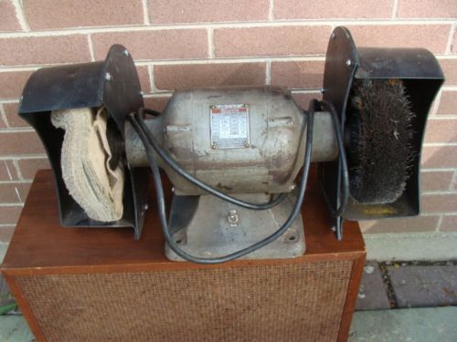 Milwaukee 1/2 hp heavy duty bench grinder model v121 for sale