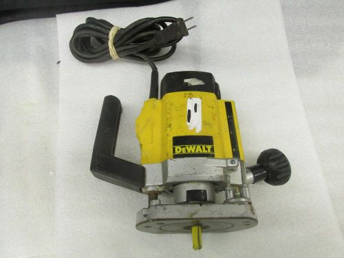 DEWALT DW615 Plunge Router 8000-24000 RPM *TESTED WORKS*  **FREE SHIPPING**