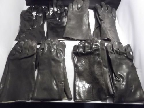 8 Pair Black Rubber Unisex Gloves Never Used