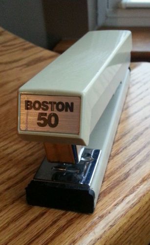 Stapler Boston 50