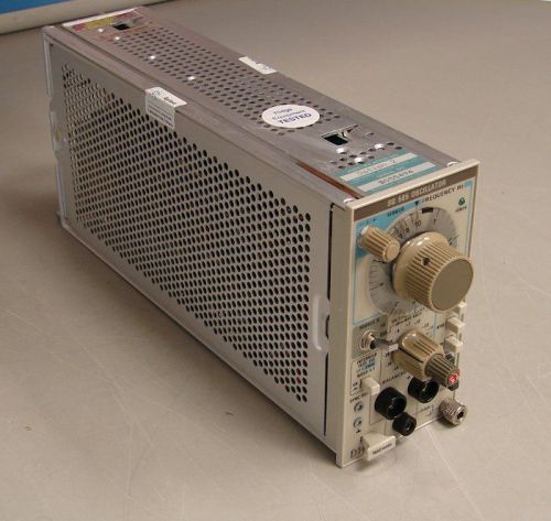 Tektronix SG505 10Hz-100kHz Ultra-Low Distortion Oscillator, Opt 01, 02, TESTED
