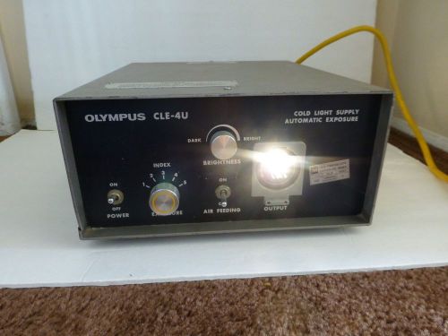 OLYMPUS CLE-4U COLD LIGHT SUPPLY AUTOMATIC EXPOSURE 120v 60Hz  1.7 AMP