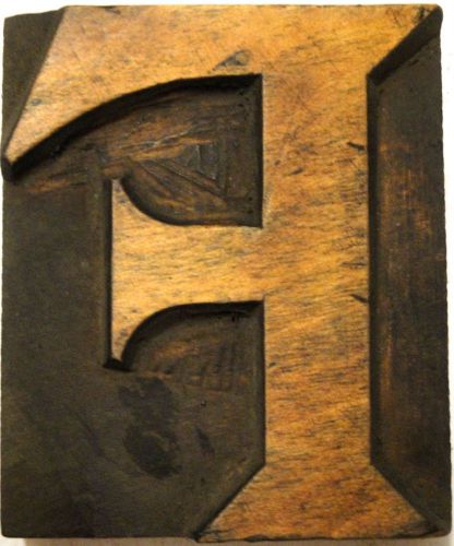 Letterpress Wood 2 5/8&#034; Letter &#039;F&#039; Block **Stunning HAND CARVED Typeface**