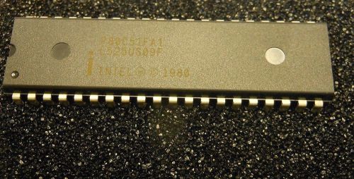 Intel DIP 40 CMOS Single Chip 8 Bit Microcontrollers P80C51FA1 L525US09F NIB
