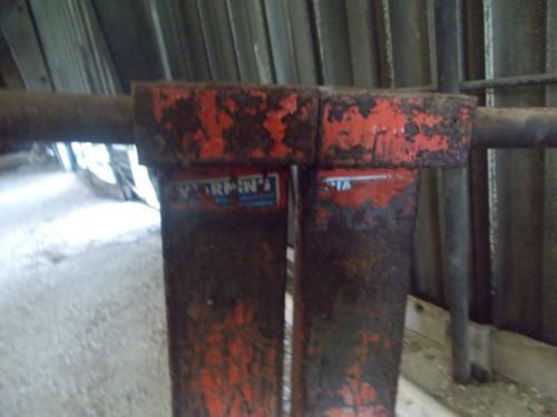 Pair of heavy duty  forklift forks for sale