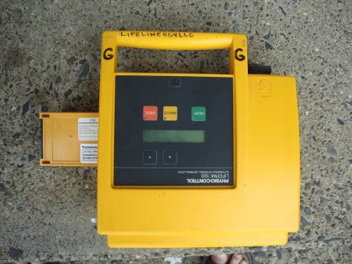 PHYSIO-CONTROL LIFEPAK 500 WITH BATTERY &amp; CASE