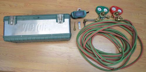 Indudtrial Victor Oxygen and Acetylene Gauges and Victor Torch With Tip