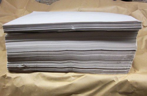 Newsprint Paper 25 lbs of 24&#034;x36&#034; Packing Paper Moving Shipping Fill Sheets   SE