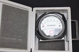 Dwyer Magnehelic Differential Pressure Gauge 6&#034; H2O 2006 &#034;inches of water&#034;