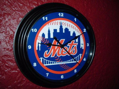 New York Mets Baseball Man Cave Wall Clock Advertising Sign