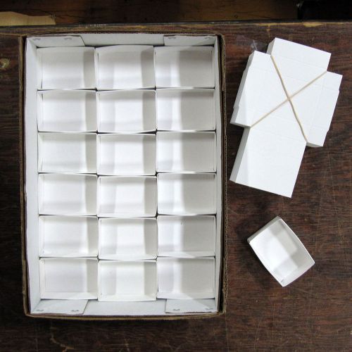 White Mineral Fold-up Boxes, size 18&#039;s (3.25&#034; x 2.25&#034;) - 100 pieces