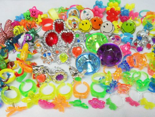 Huge Lot of 100X Plastic Kids girl Rings Toys Novelty Party Favors Gift PINATA