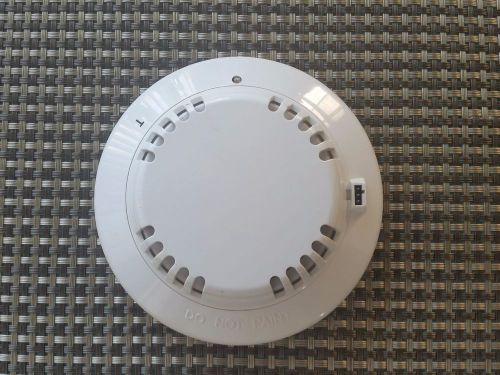 Bosch D263 Fire Alarm -Wire Photoelectric Smoke Detector Sensor Head