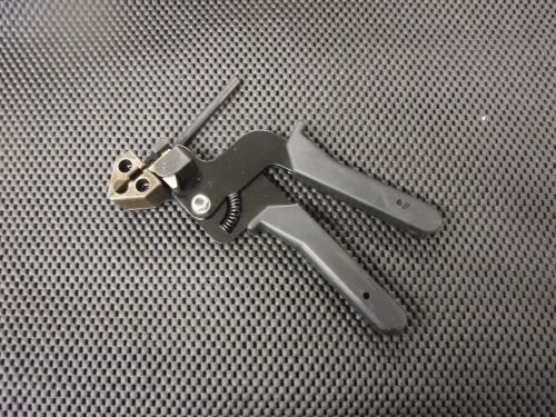 Zip tie wrap tensioning / cutting plier  for cutting stainless / steel ties ct02 for sale