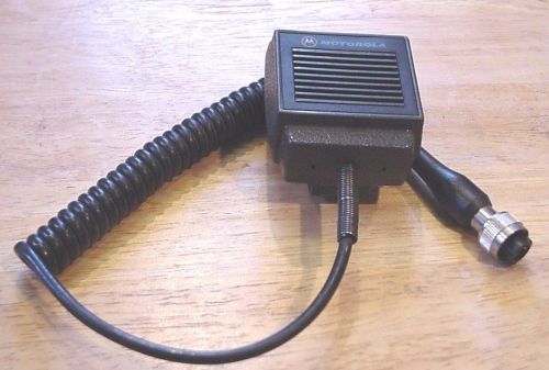 Vintage Motorola NMN6094A Lapel Speaker/Microphone w/coil cord HT440/HT90