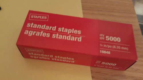 Staples Standard Staples 5000 count  1/4&#034; NEW 1 pack