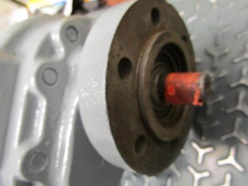 Commercial shearing hydraulic pump / motor   model  md334laab15-35 for sale