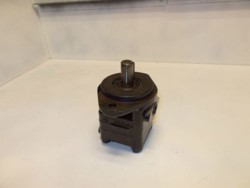 Vickers v101p2.5p1a10 hydraulic vane pump for sale