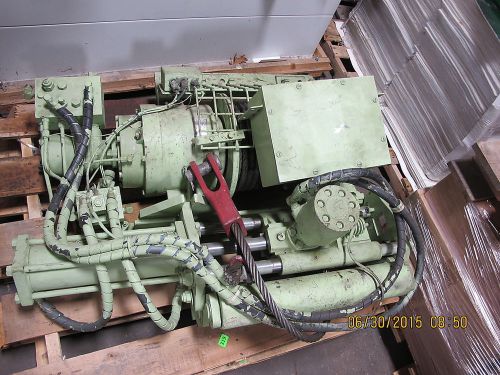 30,000 Pound Hydraulic Planetary Recovery Winch 24 Volt Controls Braden Paccar