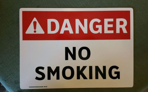10&#034; x 14&#034; Heavy duty plastic sign Danger No Smoking