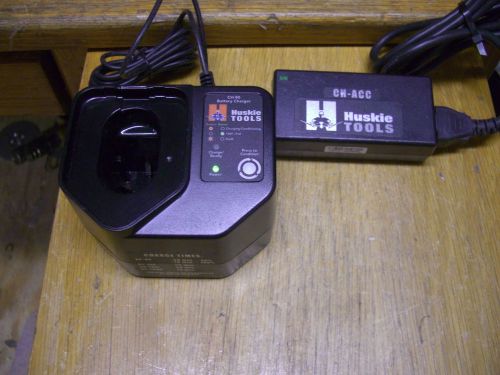 Huskie  CH90 Battery Charger and 115V Adapter