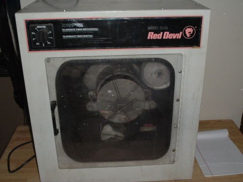 Red devil paint shaker  model 5600   does 1 gal. qt &amp; pt size cans   works great for sale
