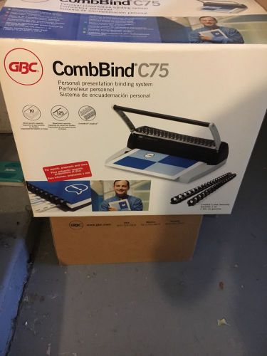 GBC CombBind C75 Desktop Binding Machine Bundle With Box Of Binding Combs - NEW