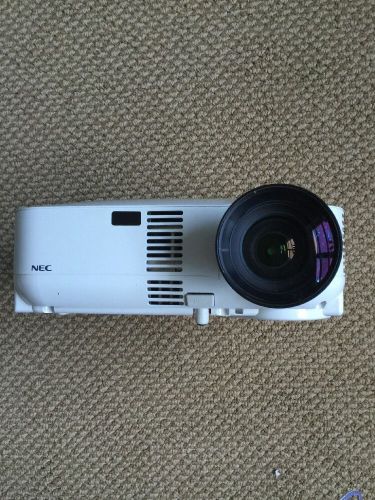NEC VT595 Projector