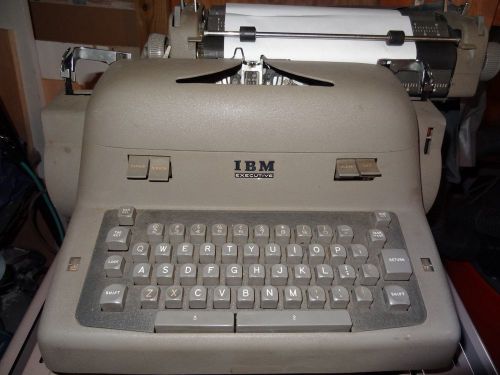 IBM Executive E.T. Model 41C Vintage Electric Typewriter for repair or parts