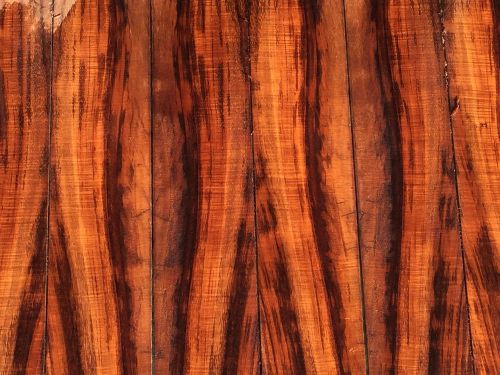 Curly koa from hawaii instrument grade cut offs 1/4 sawn 13 boards at 34&#034;x3x1/16 for sale