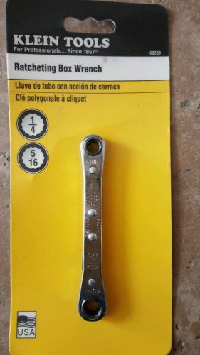 Klein Tools 68200 Ratcheting Box Wrench - 1/4&#039;&#039; X 5/16&#039;&#039;
