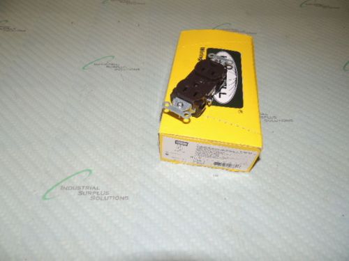 HUBBELL CRF15 BROWN DUPLEX RECEPTACLE 15A 125V 2P 3W BOX OF 10
