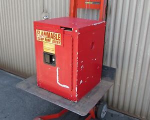 Securall Flammable Liquid Safety Storage Cabinet - 4 Gallon