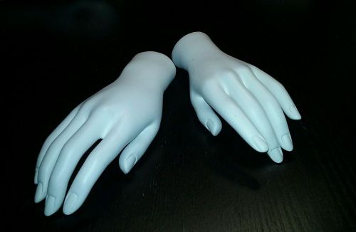 Female Mannequin Hands