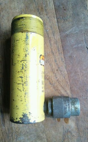 ENERPAC RC-104 Cylinder, 10 tons, 4-1/8in. Stroke L